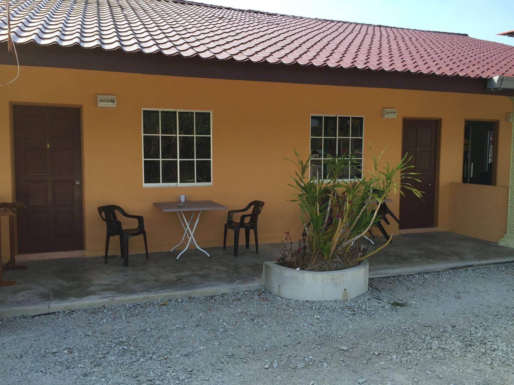 Tok Man Inn Langkawi Exterior photo